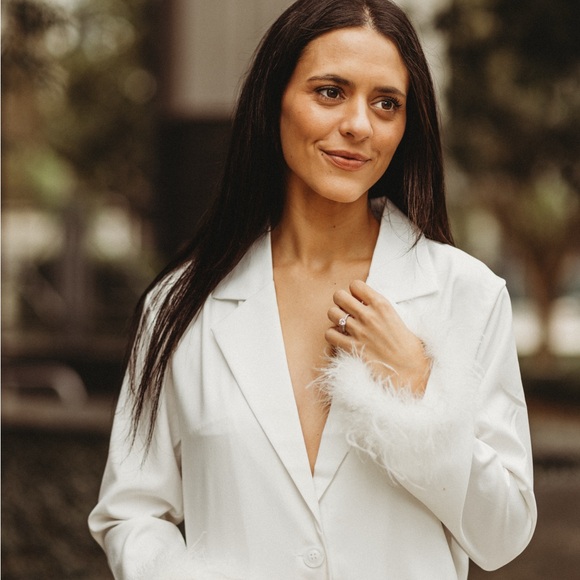 Meet your Posher, Yazmine - Picture 1 of 1